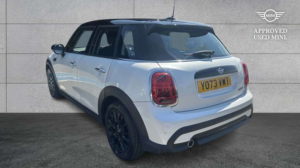 Mini Hatch 1.5 Cooper Classic II 2024 White #3