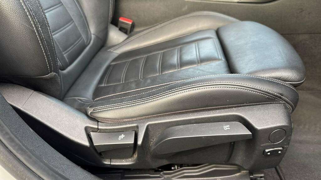 BMW 3 Series 330E M Sport Grey #27