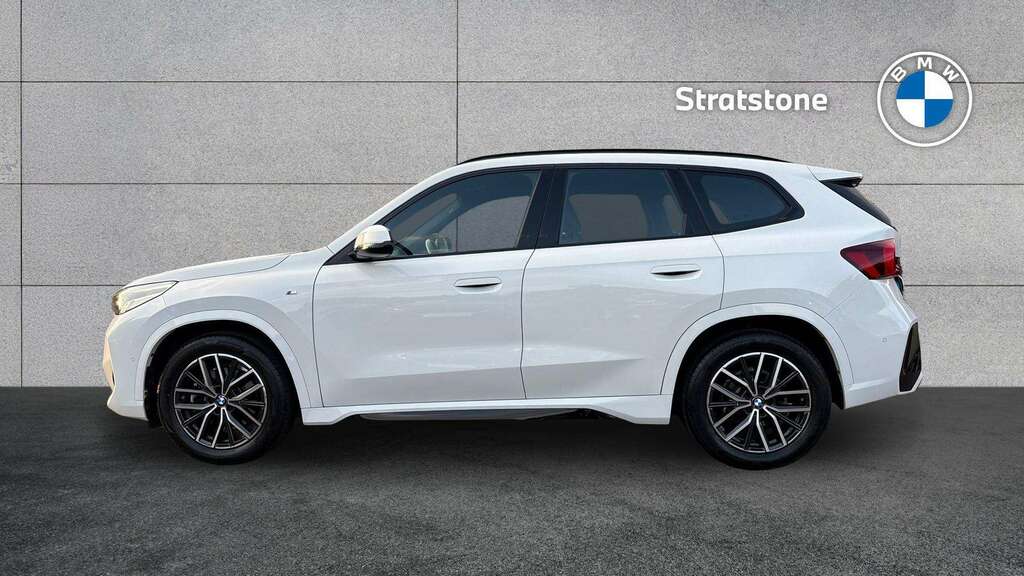BMW X1 Sdrive 20I Mht M Sport Step 2023 White #4