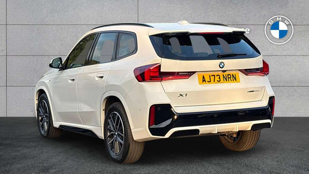 BMW X1 Sdrive 20I Mht M Sport Step 2023 White #2