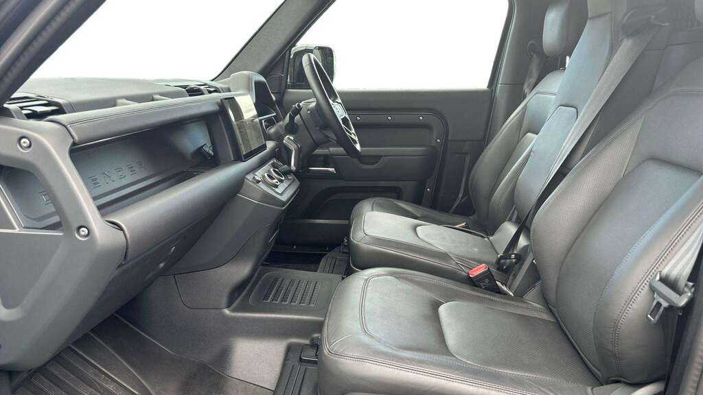 Land Rover Defender 90 3.0 D350 Hard Top X-dynamic Hse 3 Seat 2025 Grey #3