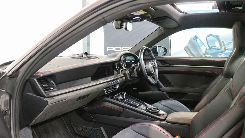 Porsche 911 Carrera Gts S-a 2023 Grey #5