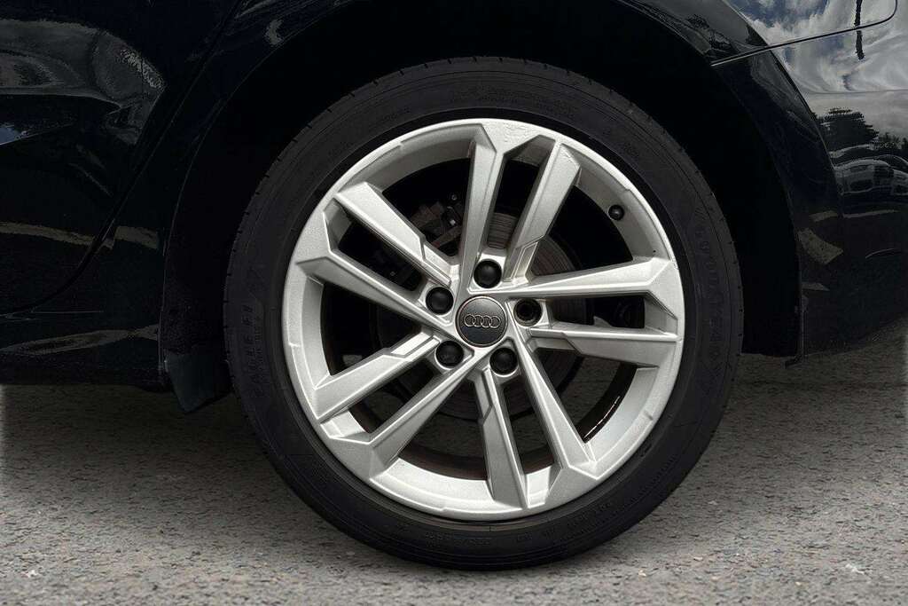 Audi A3 30 Tfsi Sport 2020 Black #5