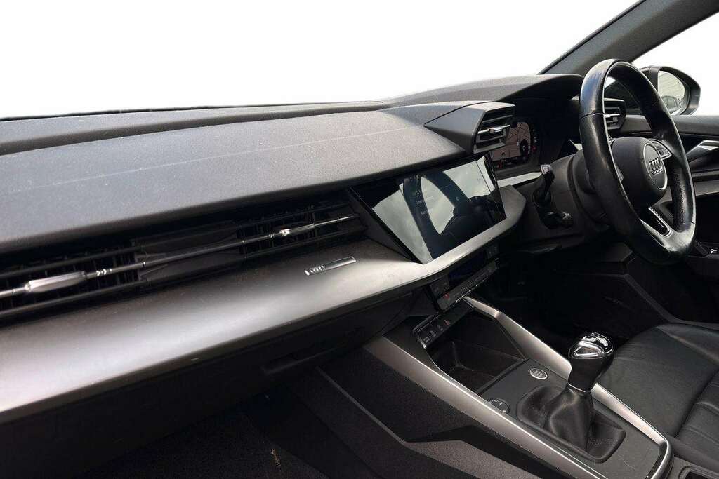 Audi A3 30 Tfsi Sport 2020 Black #2