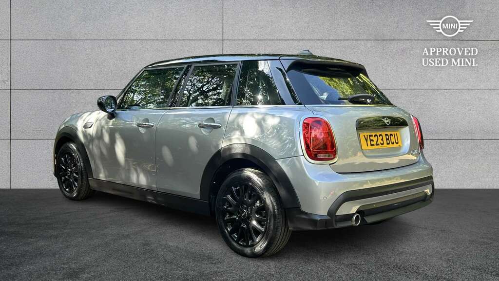 Mini Hatch 1.5 Cooper Classic II 2023 Silver #2