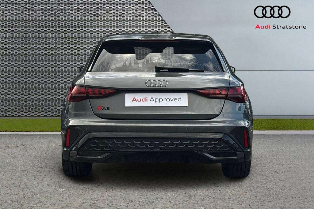 Audi A3 Black Edition 35 Tfsi 150 Ps S Tronic - 2024 Grey #7
