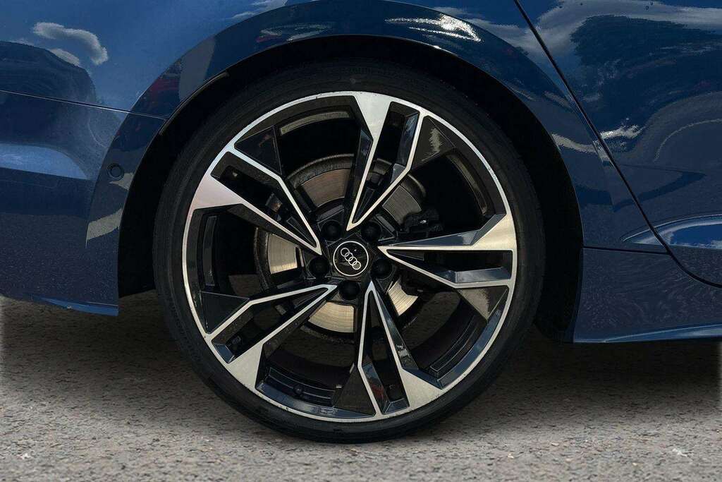Audi A5 40 Tfsi 204 Black Edition S Tronic 2023 Blue #5