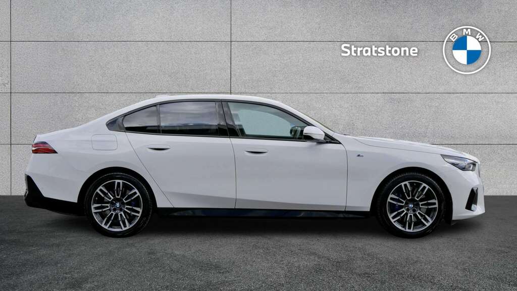 BMW i5 I5 Edrive40 M Sport Pro Touring #3