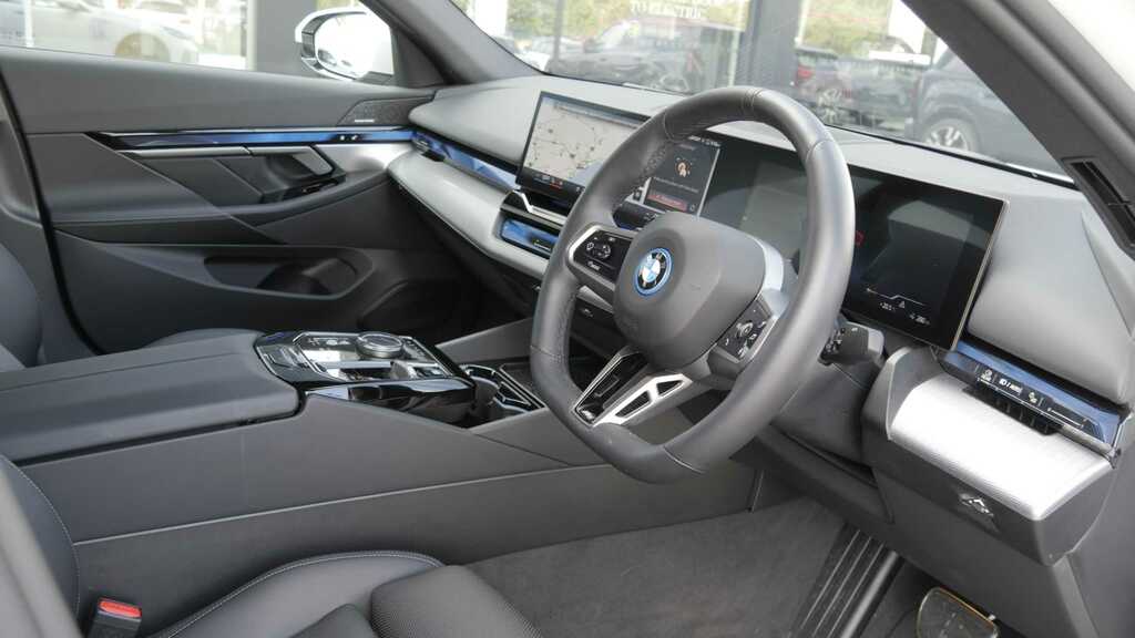 BMW i5 I5 Edrive40 M Sport Pro Touring #6