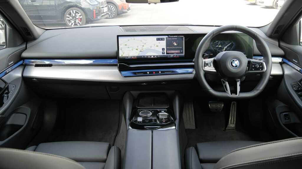 BMW i5 I5 Edrive40 M Sport Pro Touring #4