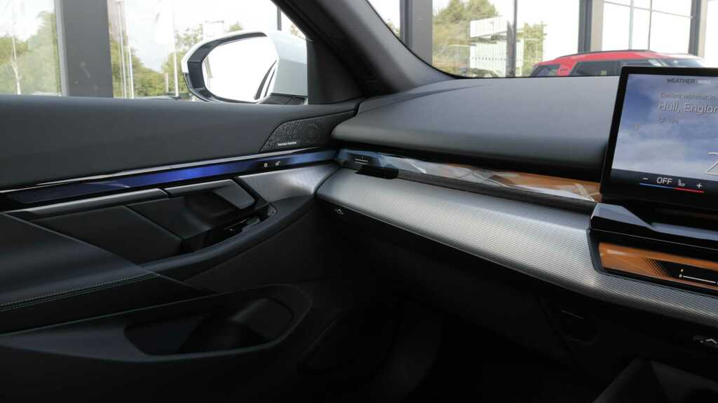 BMW i5 I5 Edrive40 M Sport Pro Touring #36