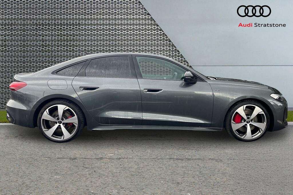 Audi A5 2.0 Tfsi 299 E Quattro Edition 1 S Tronic 2025  #4