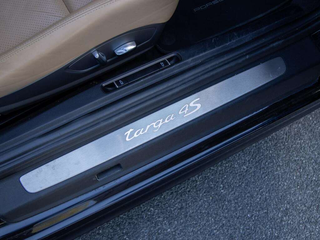 Porsche 911 991 Targa 4S Pdk Black #26