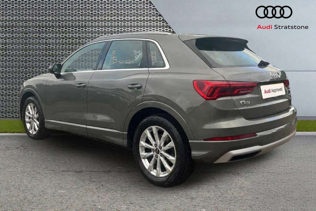 Audi Q3 35 Tfsi Sport S Tronic 2022 Grey #3