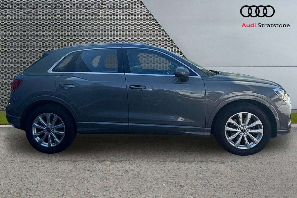 Audi Q3 35 Tfsi Sport S Tronic 2022 Grey #4