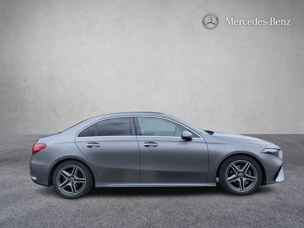 Mercedes-Benz A Class A180 Amg Line Executive 2024 Grey #4