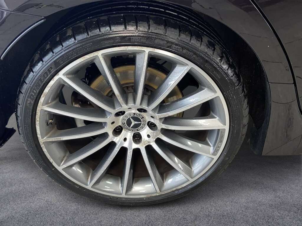 Mercedes-Benz CLS 350D 4Matic Amg Line Premium 9G-tronic 2019 Black #6