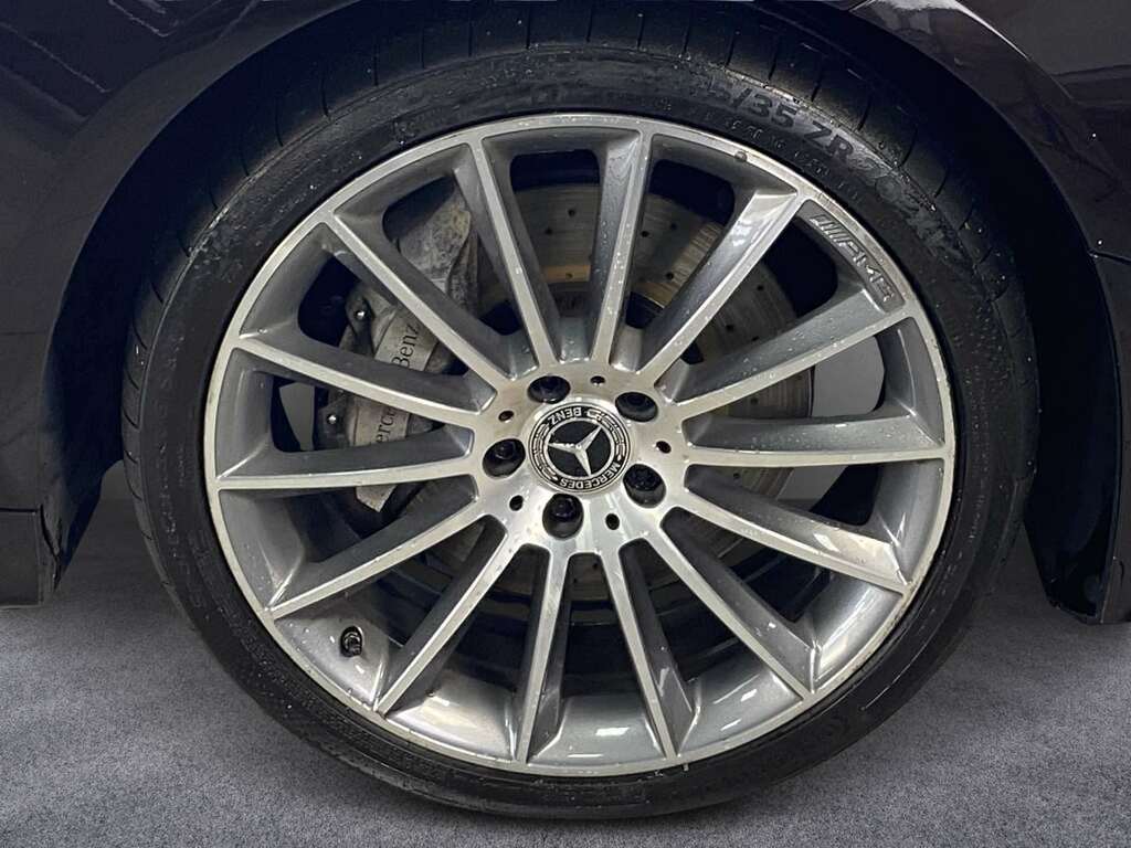 Mercedes-Benz CLS 350D 4Matic Amg Line Premium 9G-tronic 2019 Black #5