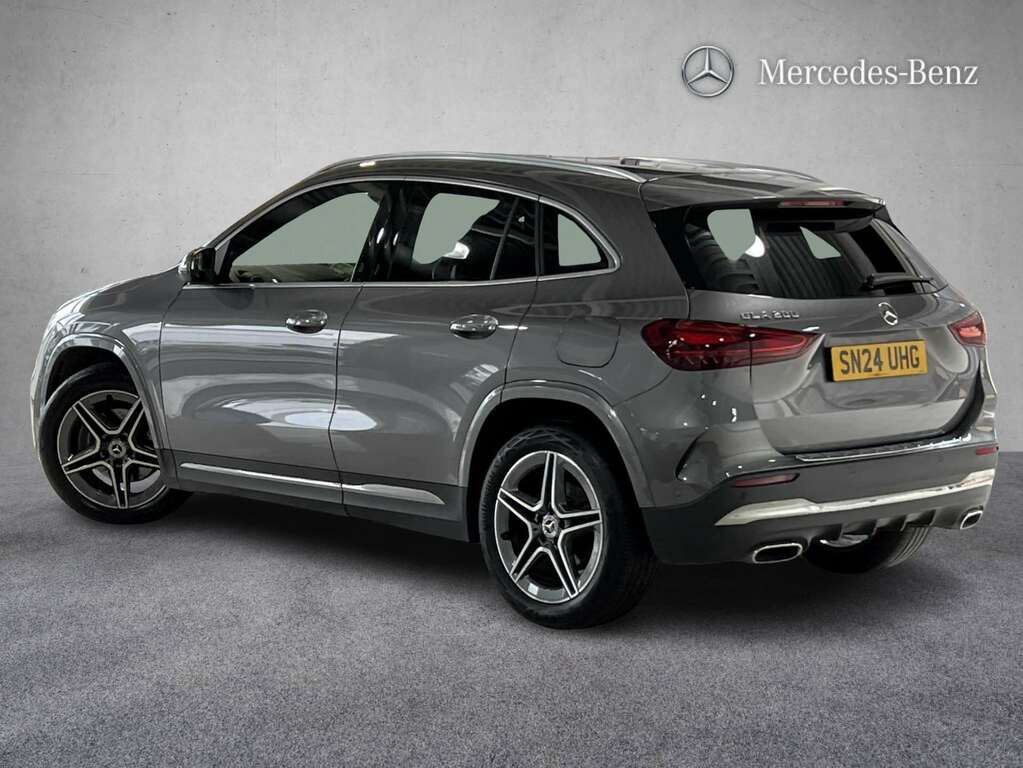 Mercedes-Benz GLA Class 200 Amg Line Executive 2024 SN24UHG Grey #2