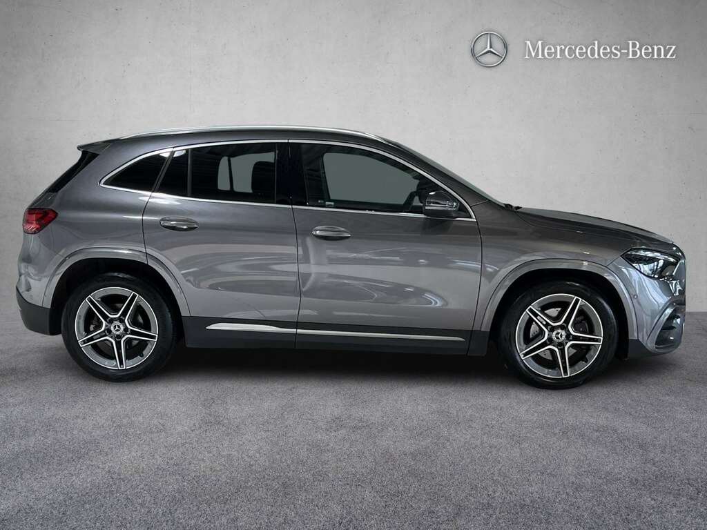 Mercedes-Benz GLA Class 200 Amg Line Executive 2024 SN24UHG Grey #4