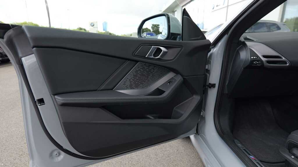 BMW 2 Series Bmw 2 Series Xdrive Luxury Black #41