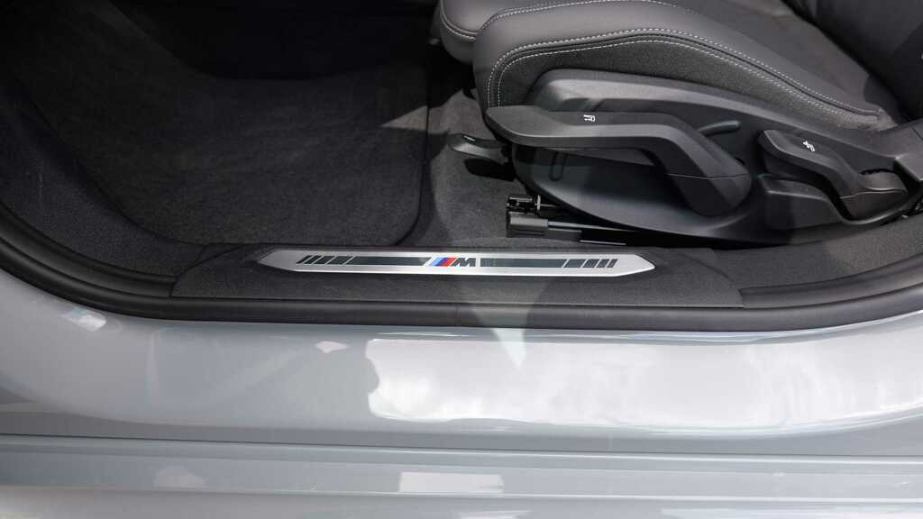 BMW 2 Series Bmw 2 Series Xdrive Luxury Black #42