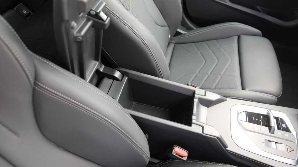 BMW 2 Series Bmw 2 Series Xdrive Luxury Black #32