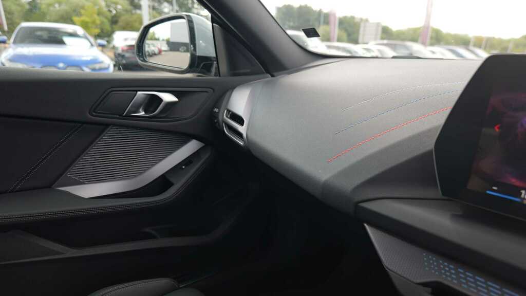 BMW 2 Series Bmw 2 Series Xdrive Luxury Black #33