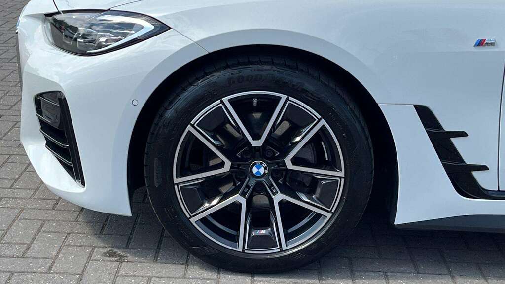 BMW 4 Series 420I M Sport Blue #15