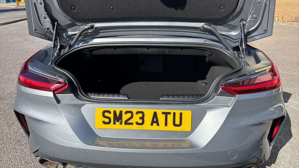 BMW Z4 Sdrive 20I M Sport White #14