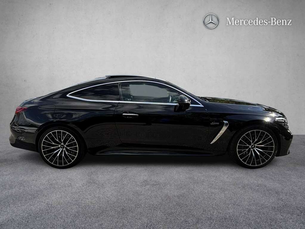 Mercedes-Benz CLE Class 53 4Matic Amg Premium 9G-tronic 2026 Black #4