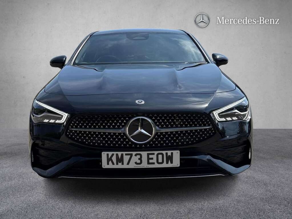 Mercedes-Benz CLA Class 250E Amg Line Premium Tip 2023 Black #3