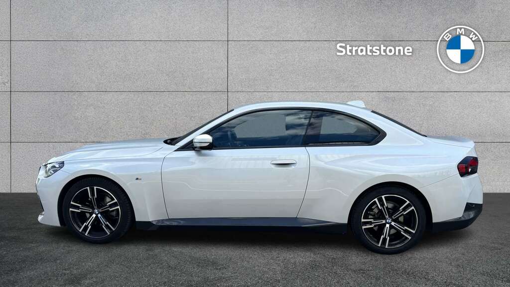 BMW 2 Series 220I M Sport Step 2022 White #3