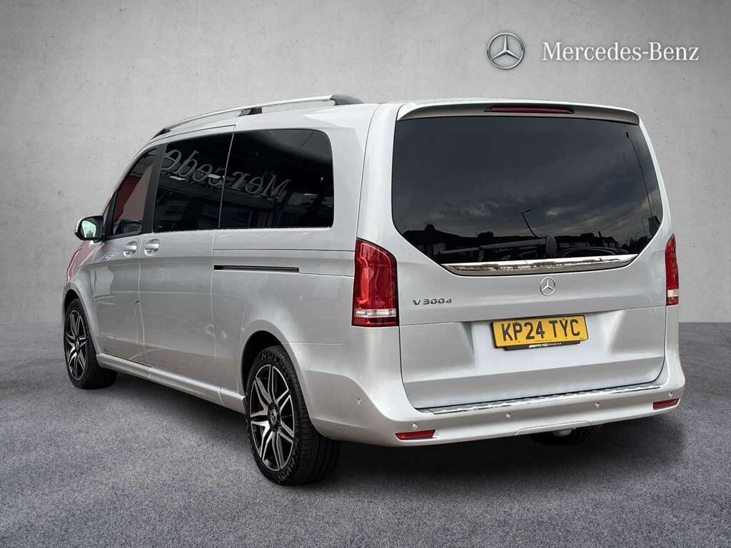 Mercedes-Benz V Class V300 D 237 Amg Line 9G-tronic Extra Long 202 Silver #4