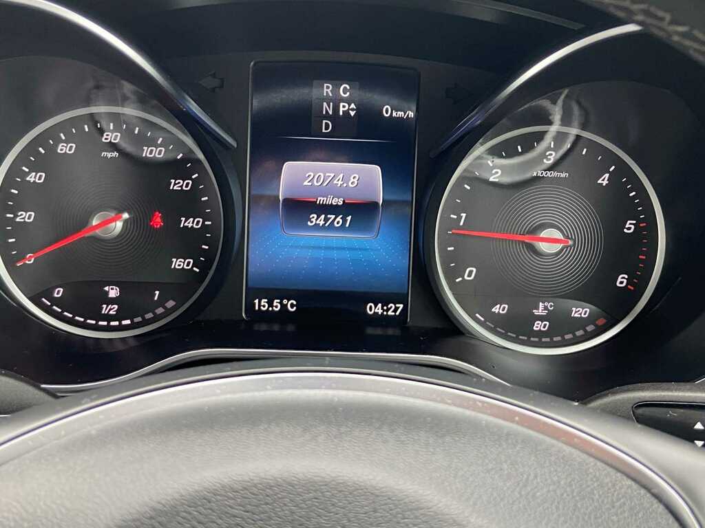 Mercedes-Benz V Class V220 D Amg Line 9G-tronic Extra Long Black #21