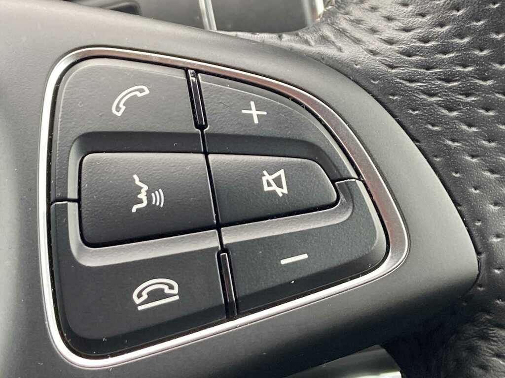 Mercedes-Benz V Class V220 D Amg Line 9G-tronic Extra Long Black #23