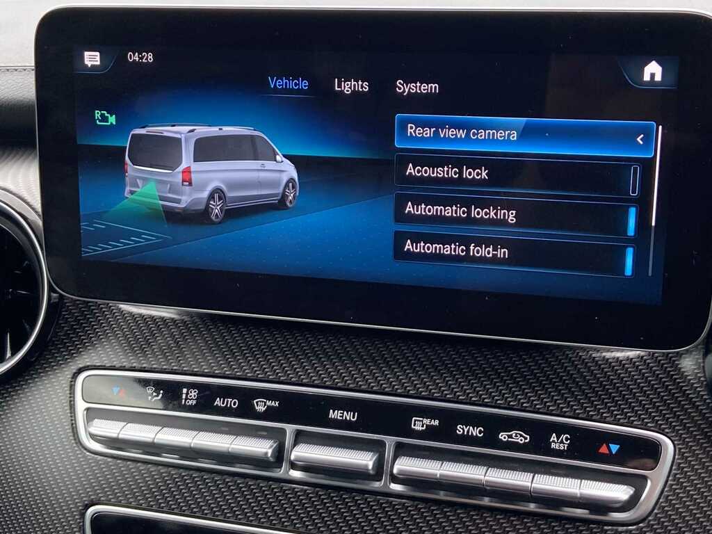 Mercedes-Benz V Class V220 D Amg Line 9G-tronic Extra Long Black #33