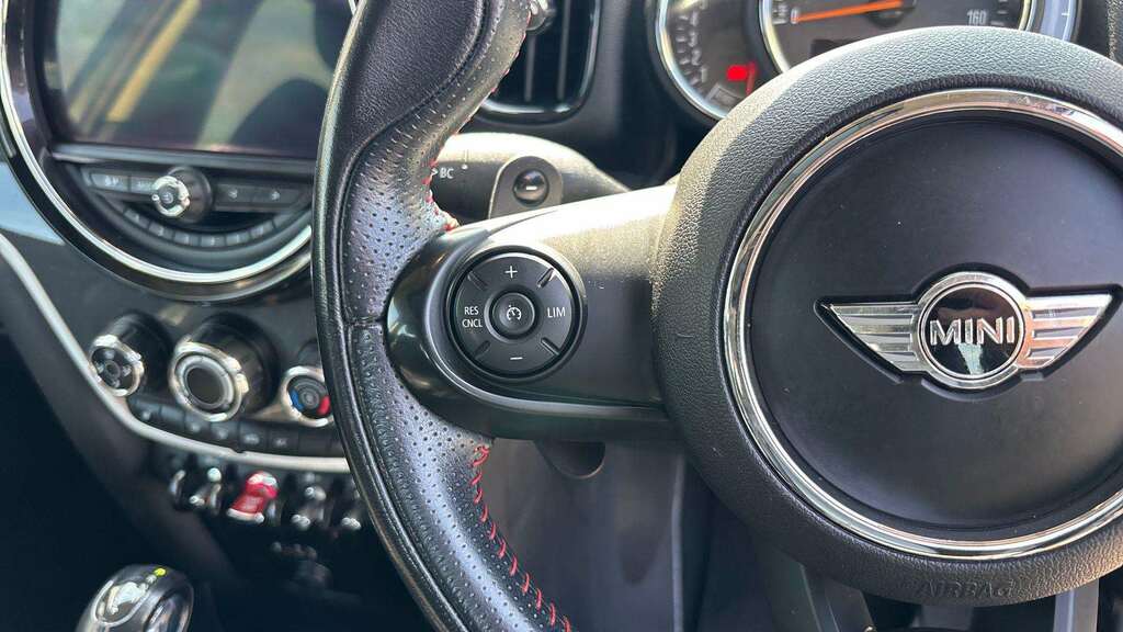 Mini Countryman Cooper S All4 Countryman Red #21