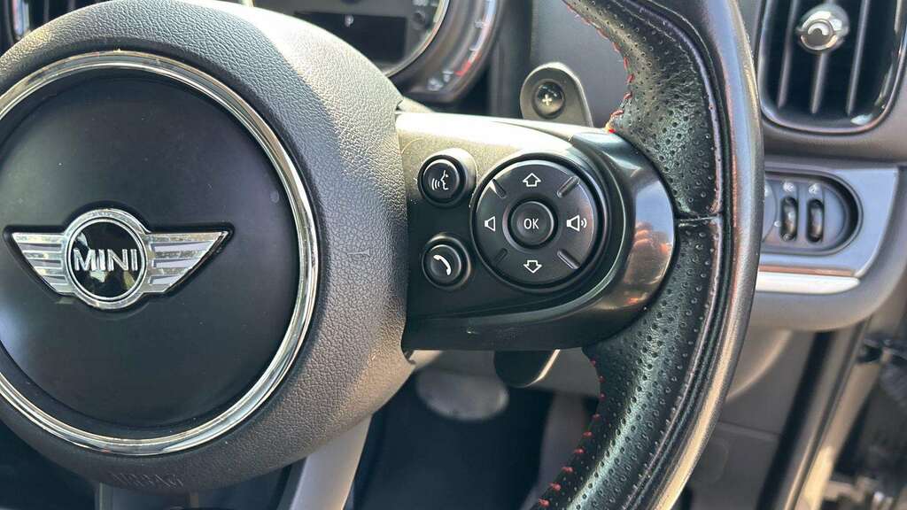 Mini Countryman Cooper S All4 Countryman Red #22