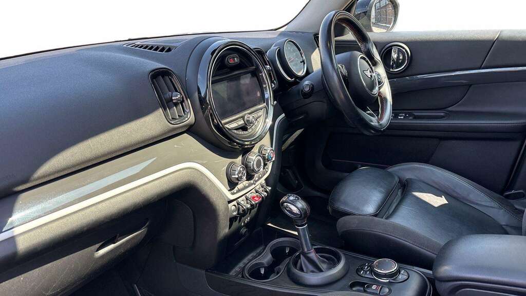 Mini Countryman Cooper S All4 Countryman Red #9
