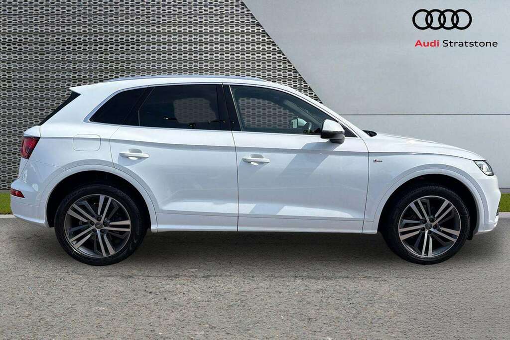 Audi Q5 2.0 Tdi Quattro S Line S Tronic 2018 White #4