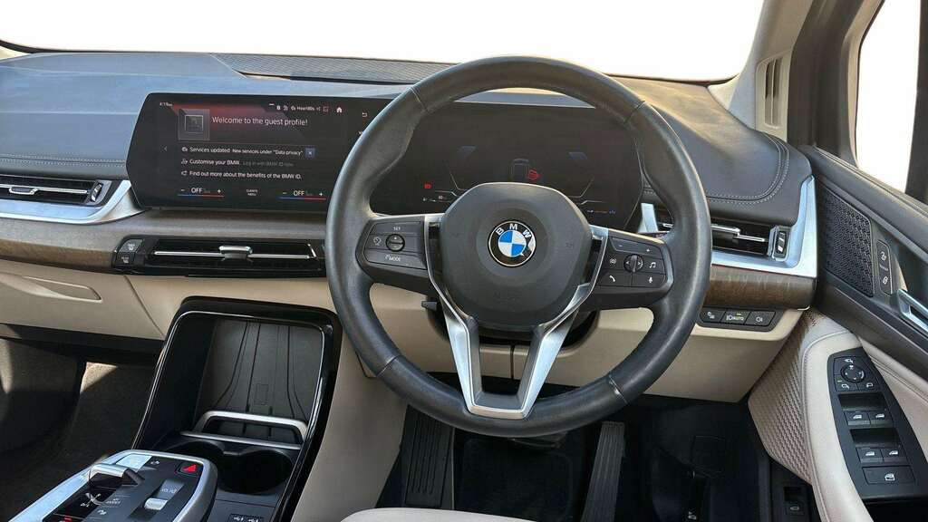 BMW 2 Series 220I Mht Luxury Dct 2023 Black #6