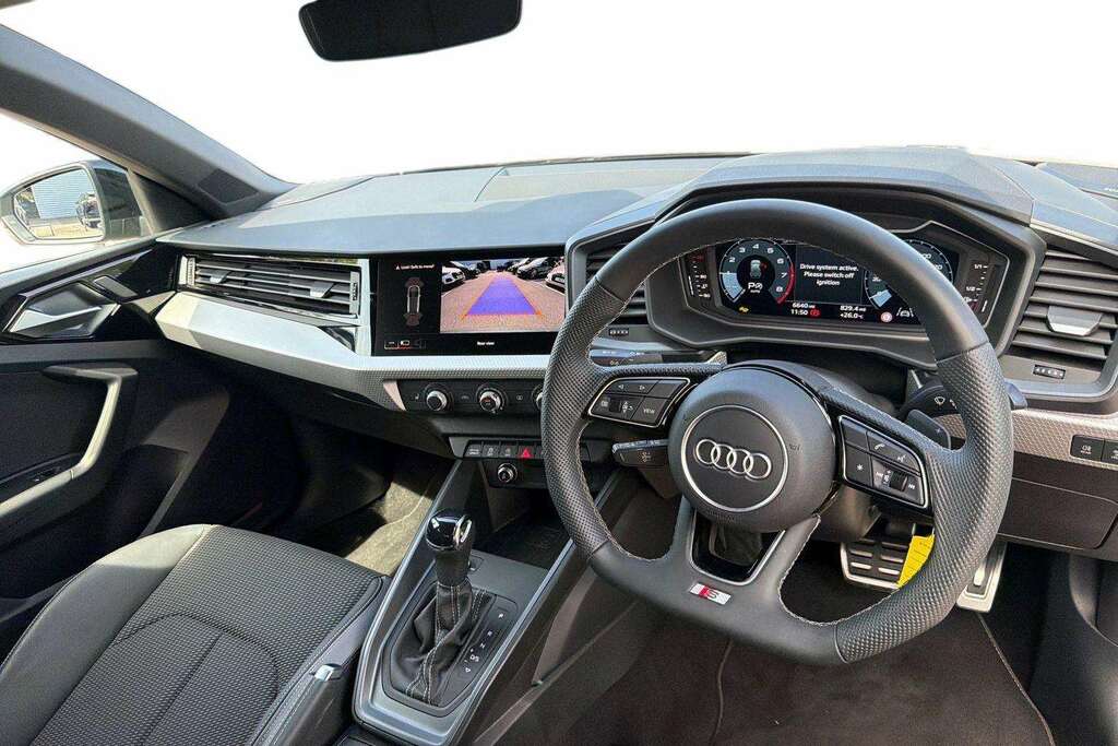 Audi A1 1.0 Tfsi 30 Black Edition Sportback S T #6