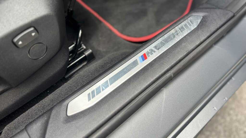 BMW 1 Series 120 M Sport Blue #33