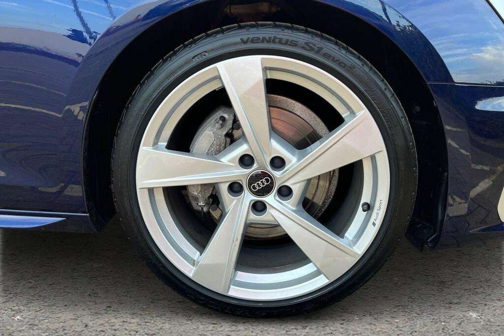Audi A4 40 Tfsi 204 S Line S Tronic 2024 Blue #5