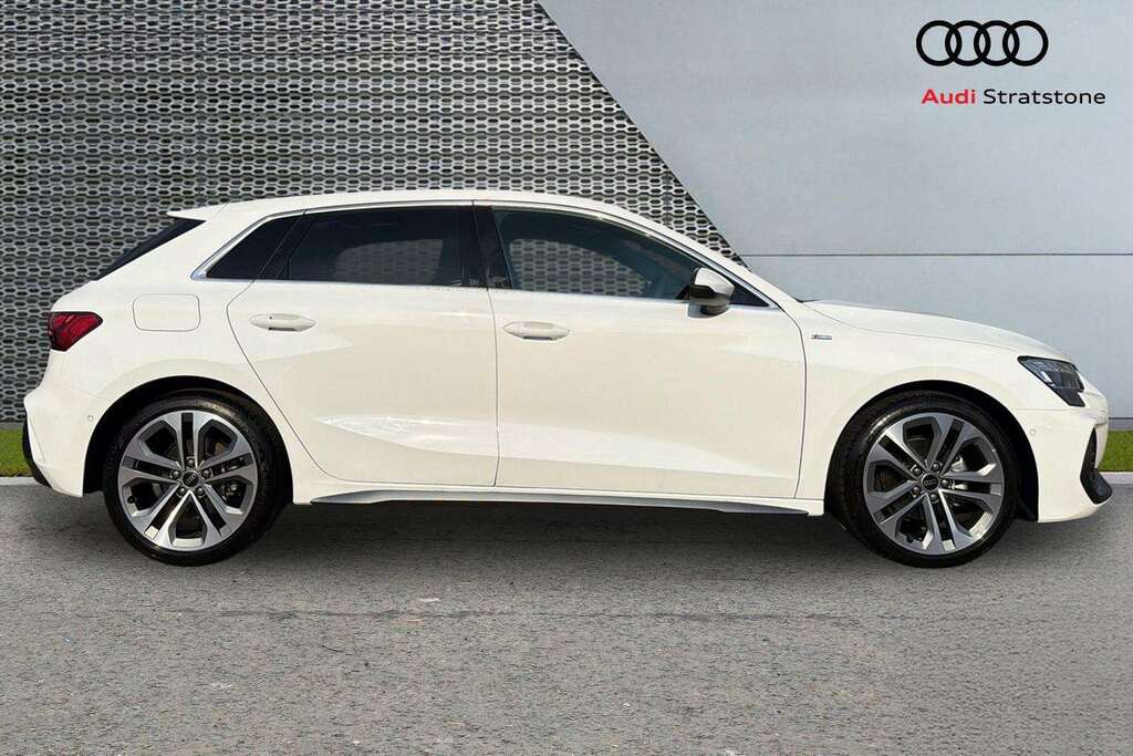 Audi A3 1.5 Tfsi 150 S Line S Tronic 2026  #4