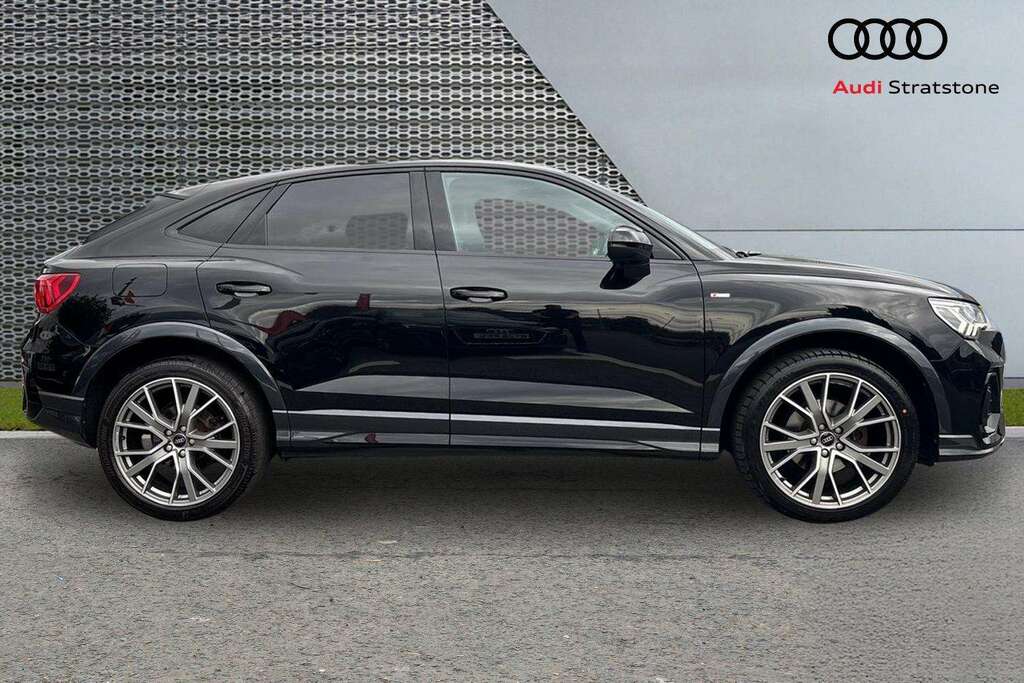 Audi Q3 35 Tdi Black Edition S Tronic 2023 Black #4