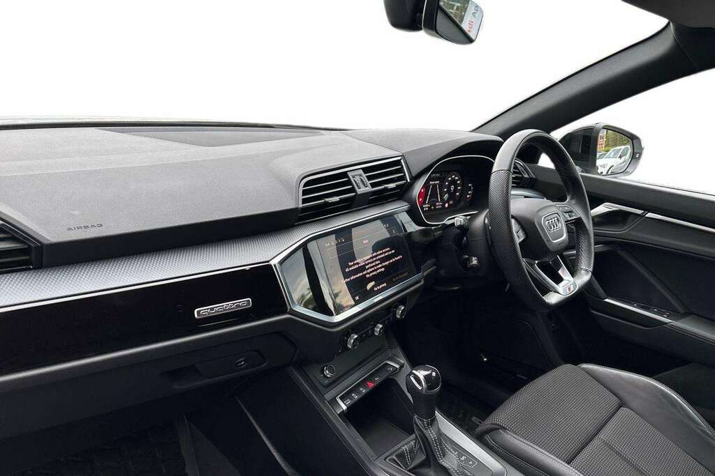 Audi Q3 40 Tdi 200 Quattro Black Edition S Tronic 2023 White #2