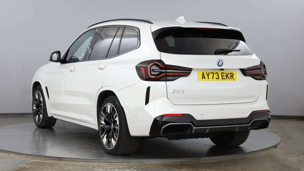 BMW iX3 210Kw M Sport Pro 80Kwh 2023 White #2