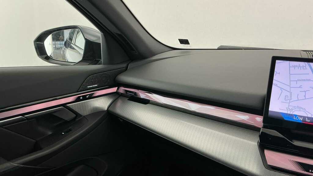 BMW i5 250Kw Edrive40 Sport Edition 84Kwh At Teccmf Black #22